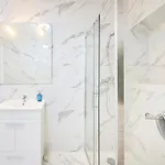 - شقة *