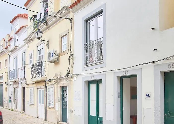 - 아파트 세투발